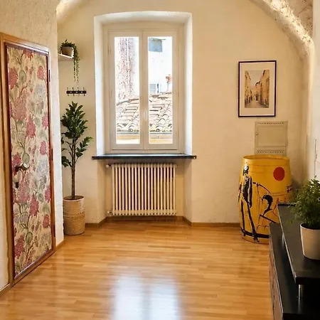 Apartment Anfiteatro Loft Amazing View Lucca